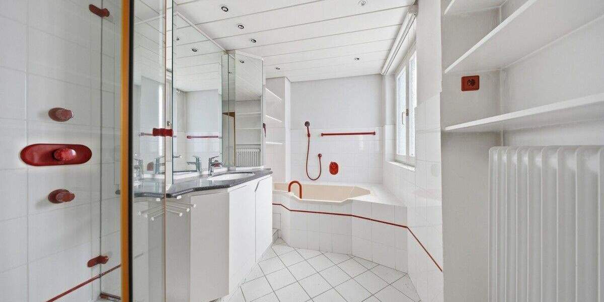 Einfamilienhaus Karlsbad Langensteinbach - 9 Zimmer, 203 m&sup2;, 449.000&euro; | Angebot:25916673