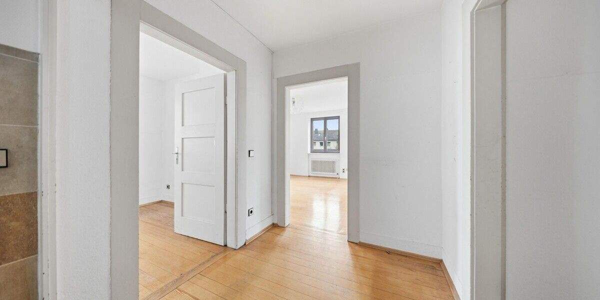 Einfamilienhaus Karlsbad Langensteinbach - 9 Zimmer, 203 m&sup2;, 449.000&euro; | Angebot:25916673