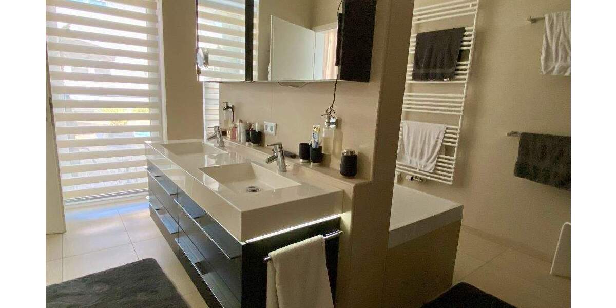 Mehrfamilienhaus, Wohnhaus Steinmauern - 1 Zimmer, 1.110.000&euro; | Angebot:25678506