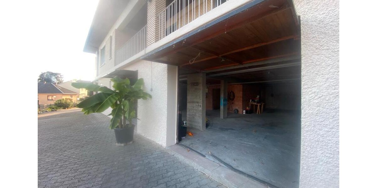 Einfamilienhaus Baden-Baden Baden - 9 Zimmer, 300 m&sup2;, 480.000&euro; | Angebot:25919746