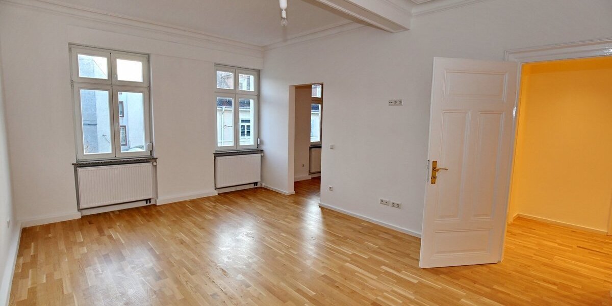 Kernsanierte Altbauetage in absoluter Innenstadtlage - 4- Baden-Baden Baden | Angebot:24739970