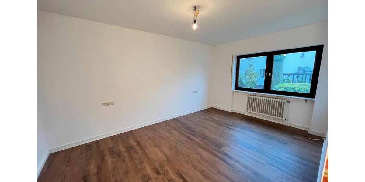 Etagenwohnung Au am Rhein - 2 Zimmer, 65 m&sup2;, 650&euro; | Angebot:26535217